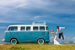 Matrimonio o spettacolo? La riflessione di don Turturici sulle nozze dei “Me contro Te”